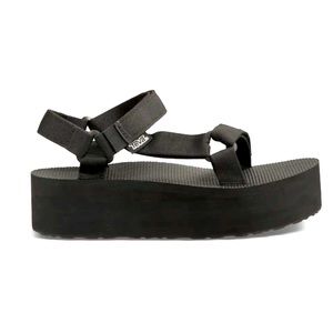 Teva Flatform Sandas Black Size 9, New in Box